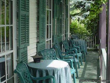 The Jenkins Inn Barre Exterior foto